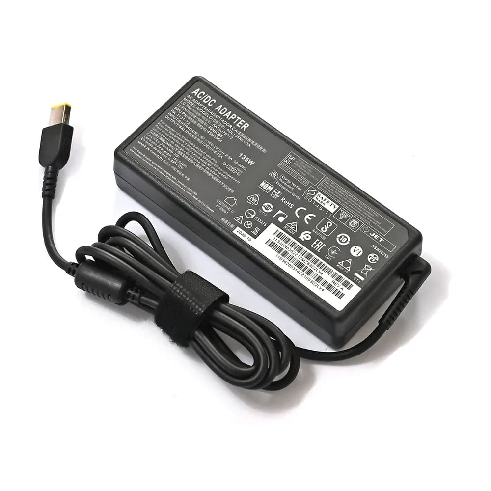 Adaptateur pour ordinateur portable 135W 20V 6.75A USB-A